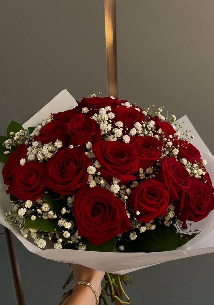 Stable Horizon Route workshop space where corporate flower arrangements are designed and prepared for business delivery